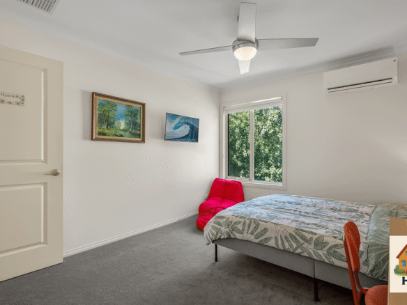 Heidelberg West, Room Hyacinth